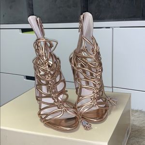 SOPHIA WEBSTER ROSE GOLD LACEY SANDAL 37